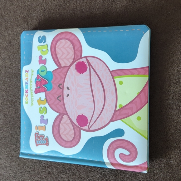 Bundle of Kids Books - 7 Books as Pictured - Picture 8 of 8